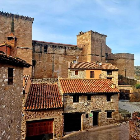 Casa Rural El Secreto Del Castillo Mora de Rubielos Bagian luar foto