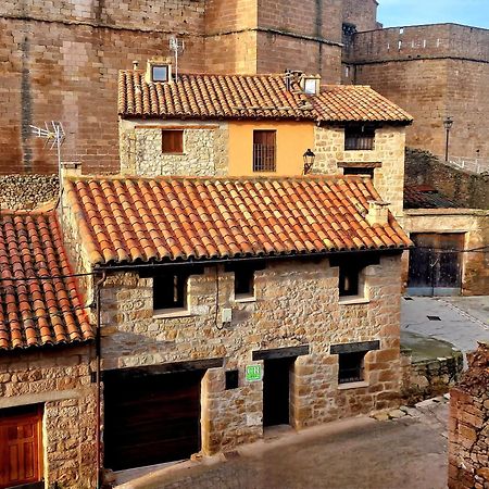 Casa Rural El Secreto Del Castillo Mora de Rubielos Bagian luar foto